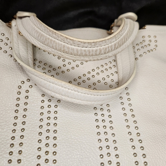 Bruno Magli white leather purse - Picture 15 of 15